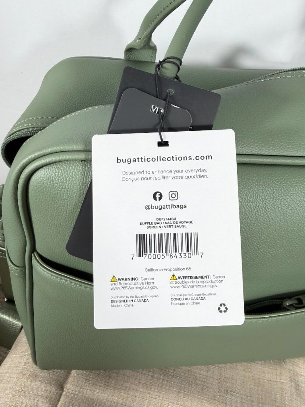 Bugatti Lagos Duffle Bag Sage Green NWT Faux Leather Weekender Travel Bag - Picture 8 of 10
